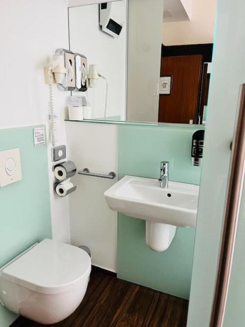 Maris Hotel シュタインフーデ エクステリア 写真